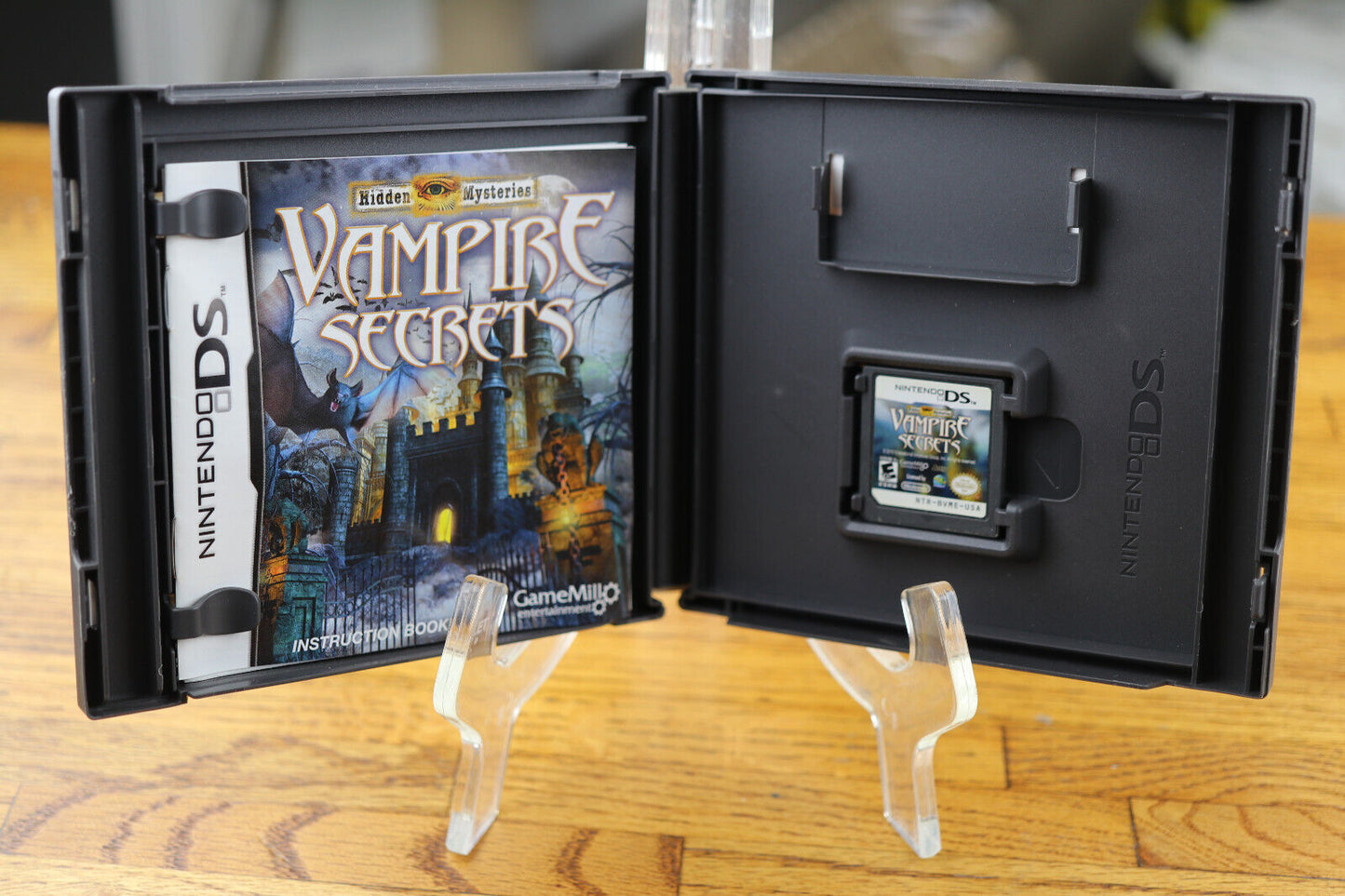 Hidden Mysteries: Vampire Secrets for Nintendo DS Handheld System Tested