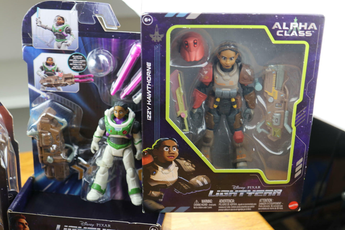 6 Pack New Disney Pixar LIGHTYEAR movie action figures Toys Playset MO & Izzy