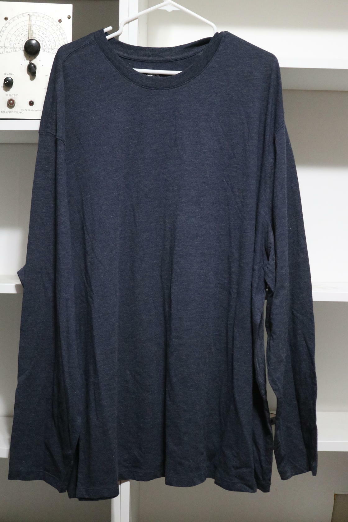 Men's Every Wear Big & Tall Crewneck Long Sleeve T-Shirt Heathered Navy Blue 4XL