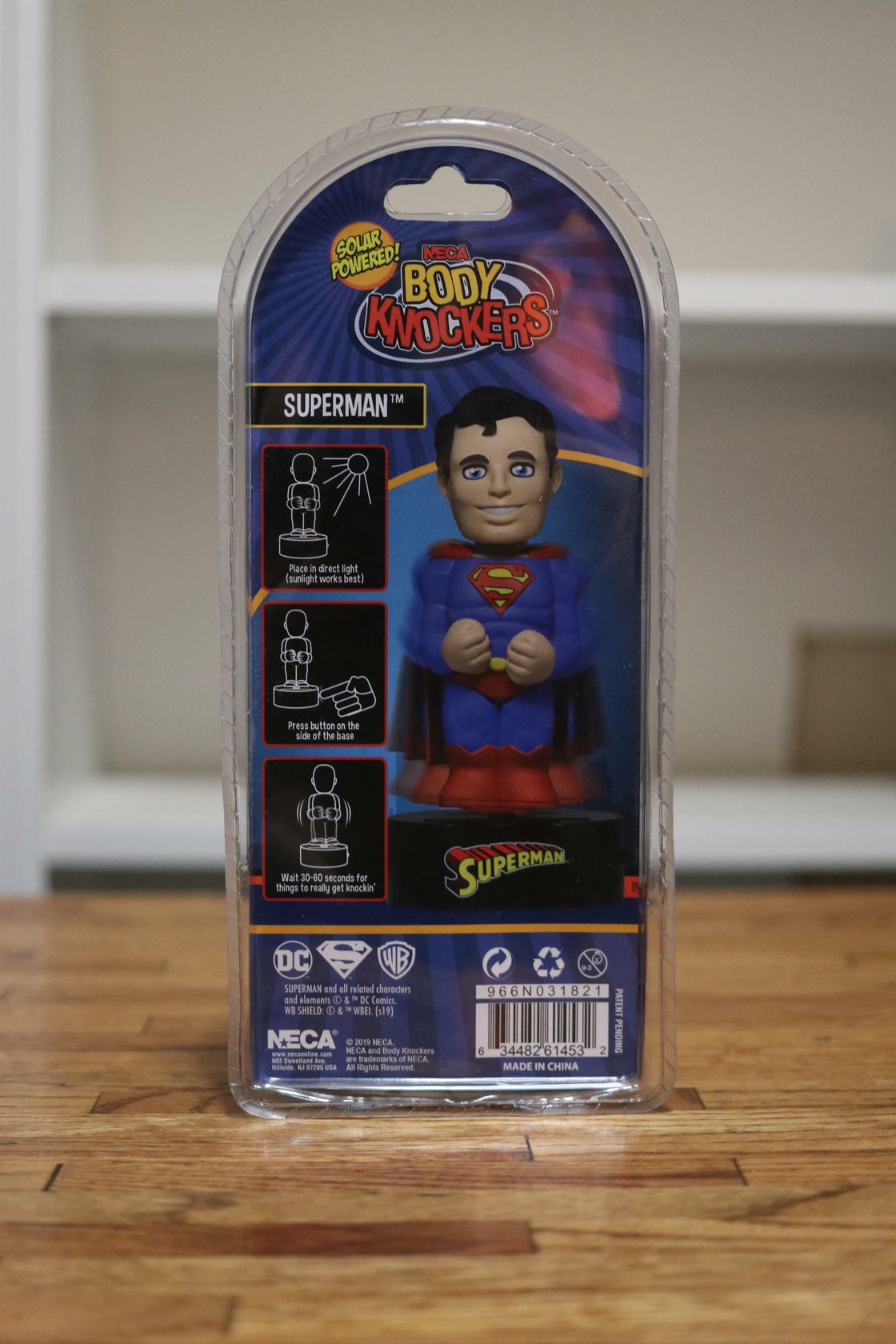 DC Comics - Body Knocker - Superman - NECA - Solar Power Bobble Head - New