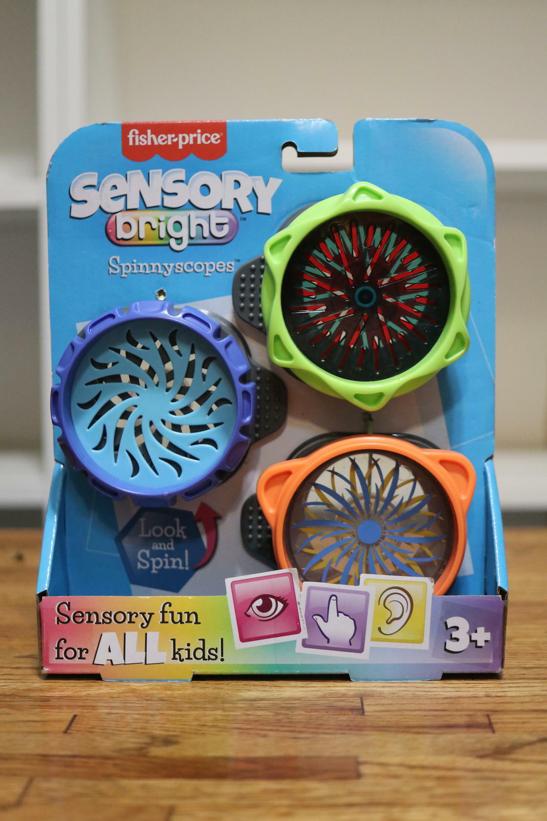 Fisher-Price Sensory Bright Preschool Sensory Toys SpinnyScopes 3 Fidget Spinner