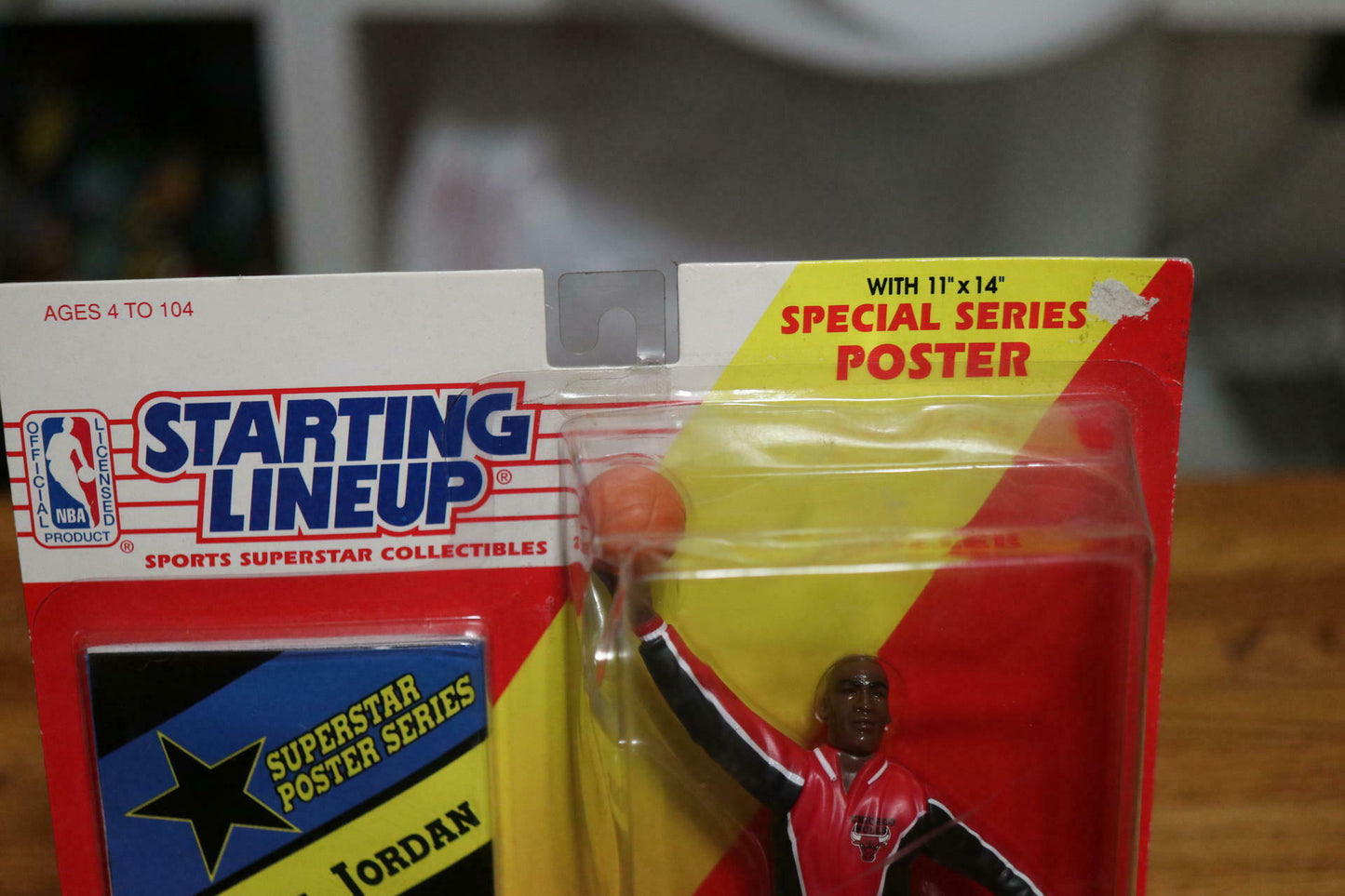 1992 Michael Jordan Chicago Bulls Sealed Warmup Figure Starting Lineup π₯π