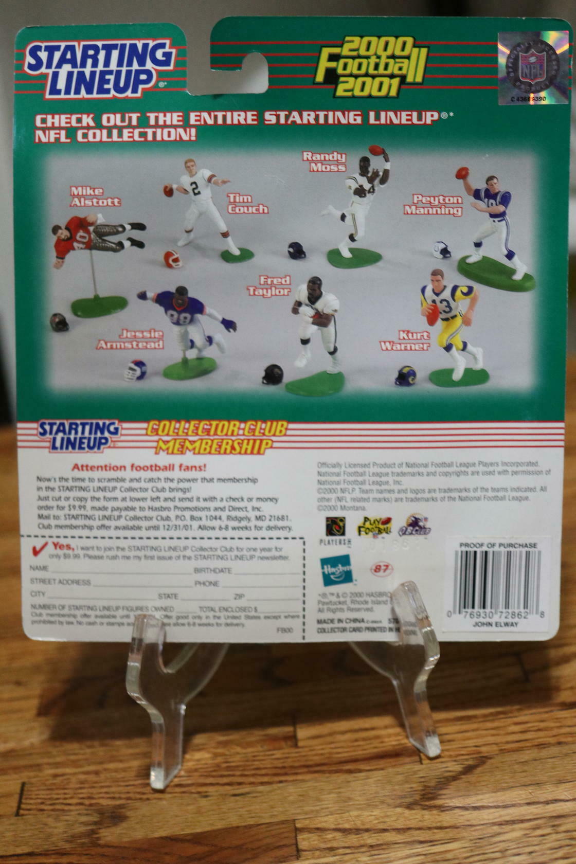 JOHN ELWAY (CAREER COMMEMORATIVE) 2000 NFL STARTING LINEUP FOOTBALL FIGURE&CARD