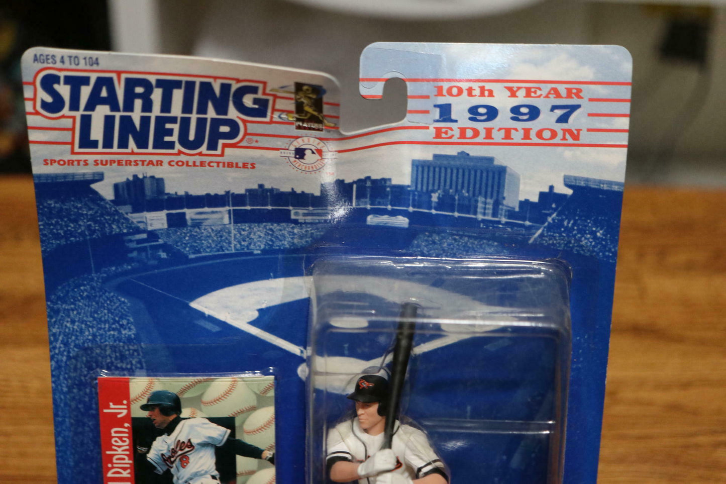MLB Baseball Starting Lineup 1997 Cal Ripken Jr. Orioles Figure w/ Card