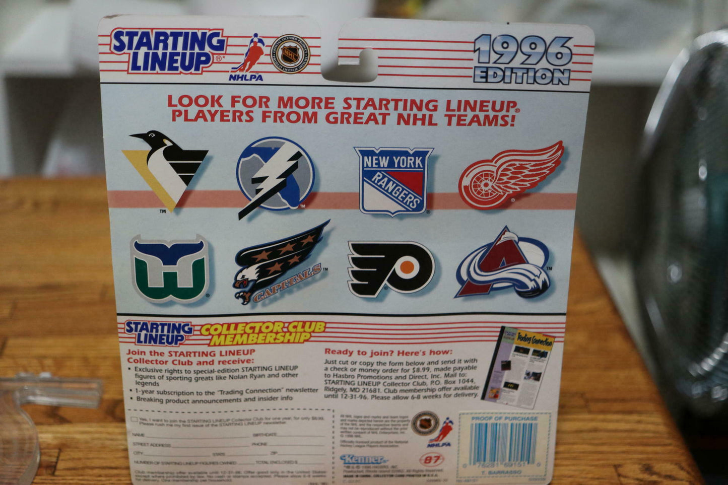 New Sealed Starting Lineup SLU 1996 Tom Barrasso NHL Pittsburgh Penguins Goalie