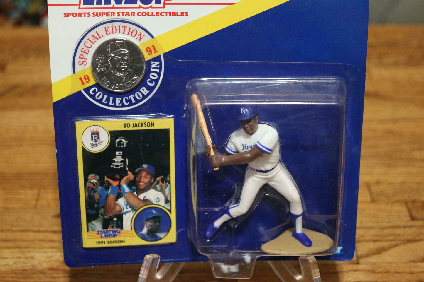 BO JACKSON 1991 Royals Starting Lineup SLU Figure Baseball w/coin & card