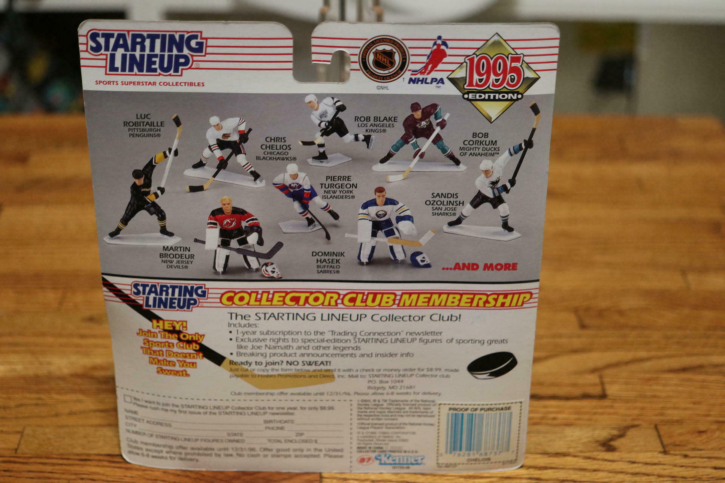 NHL Hockey Starting Line Up Chris Chelios (1995) Action Figure w/ Card