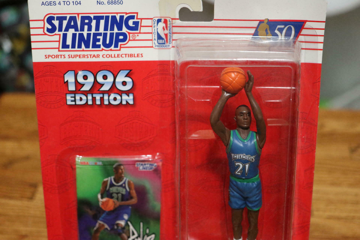 nba basketball Kevin Garnett (1996) Starting Lineup Kenner Figure