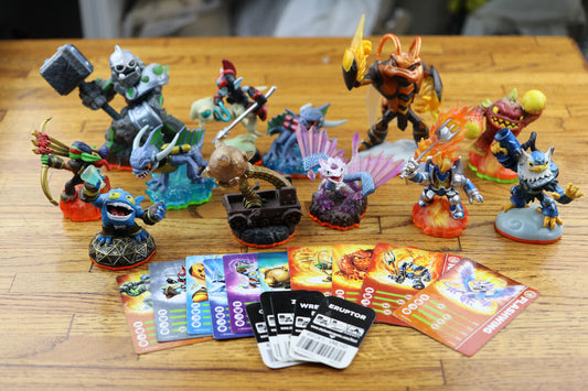 Lot of 12 - Spyro Skylanders - Random Generations all Intact See Pic GREAT PRICE