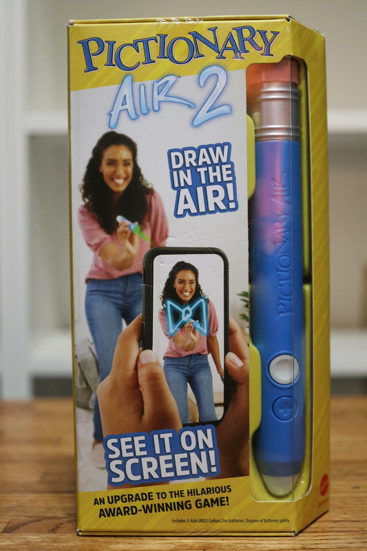 Mattel Games Pictionary Air 2 Game for Family Game Night Air-Drawing Family Game