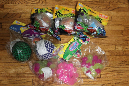 Variety Pack, Grin Studios Squish Balls - Lot of 8 - DNA Squasherz Color Change