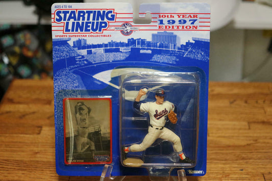 GRANT HILL / DETROIT PISTONS 1997 NBA Kenner Starting Lineup & Exclusive TOPPS Collector Trading Card
