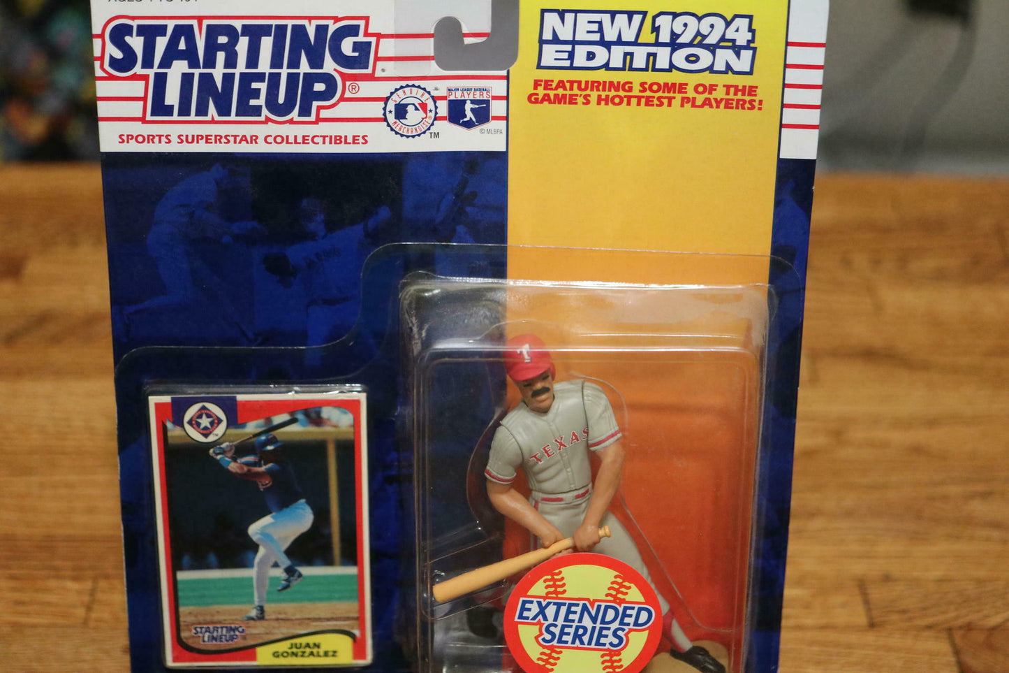 1994 MLB Extended Starting Lineup Juan Gonzalez Texas Rangers Action Figure